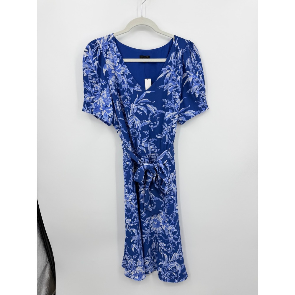 NWT Talbots Floral V-Neck Fit & Flare Dress Womens 12P Blue Short Sleeve Belted